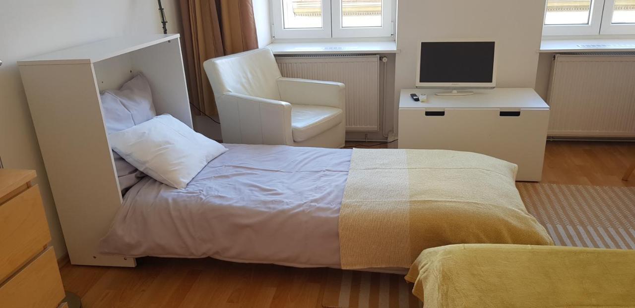 Schubert Park Apartment Near Volksopera ウィーン エクステリア 写真